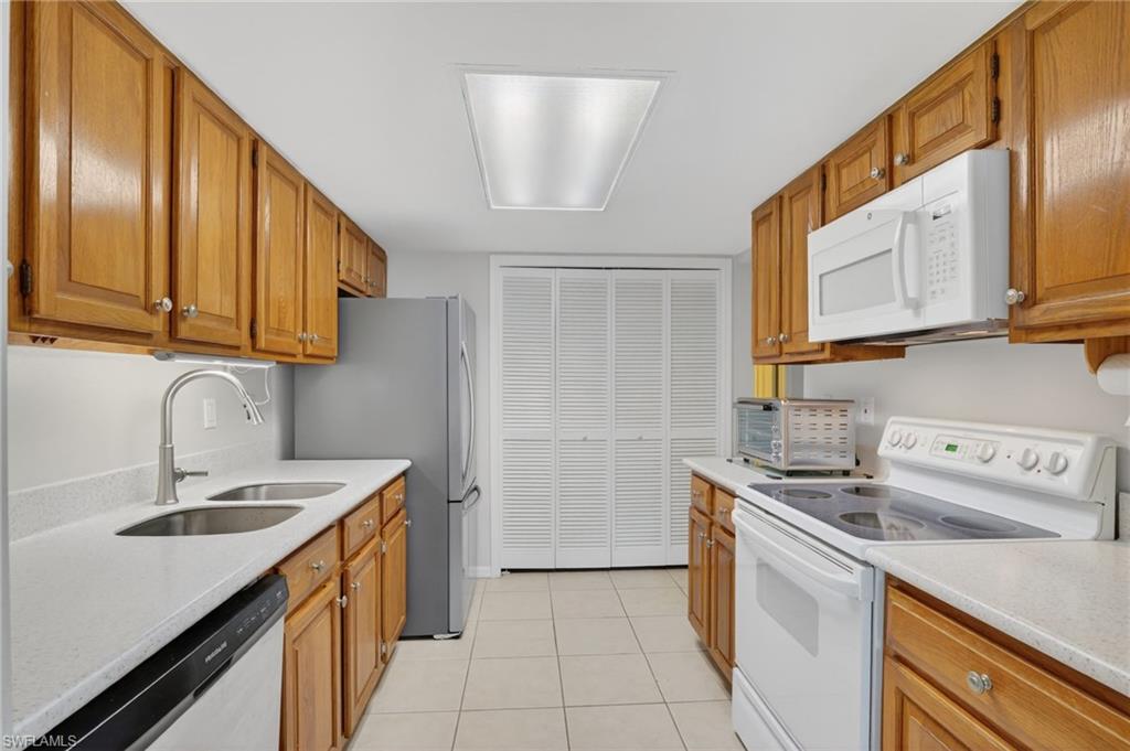 3044 Kings Lake BLVD 7568 photo 10