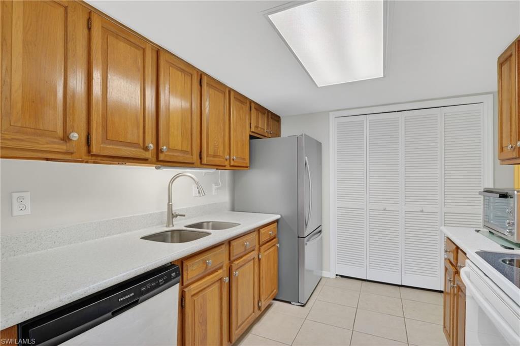 3044 Kings Lake BLVD 7568 photo 11