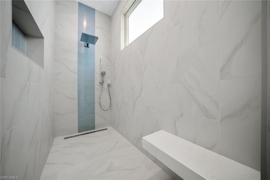 623 Park Shore DR photo 16