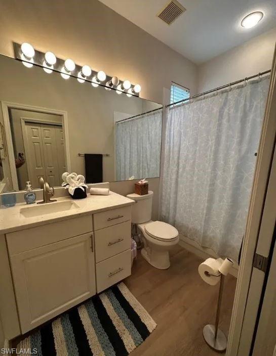 8837 E Bay CIR photo 14