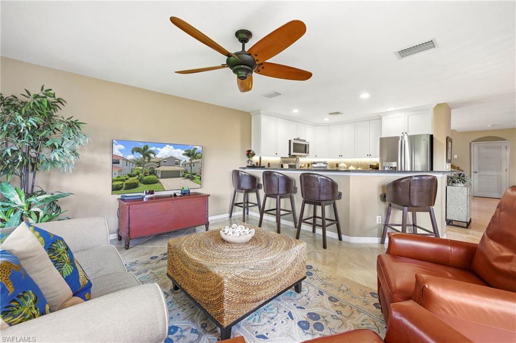 19619 Tesoro WAY photo 7