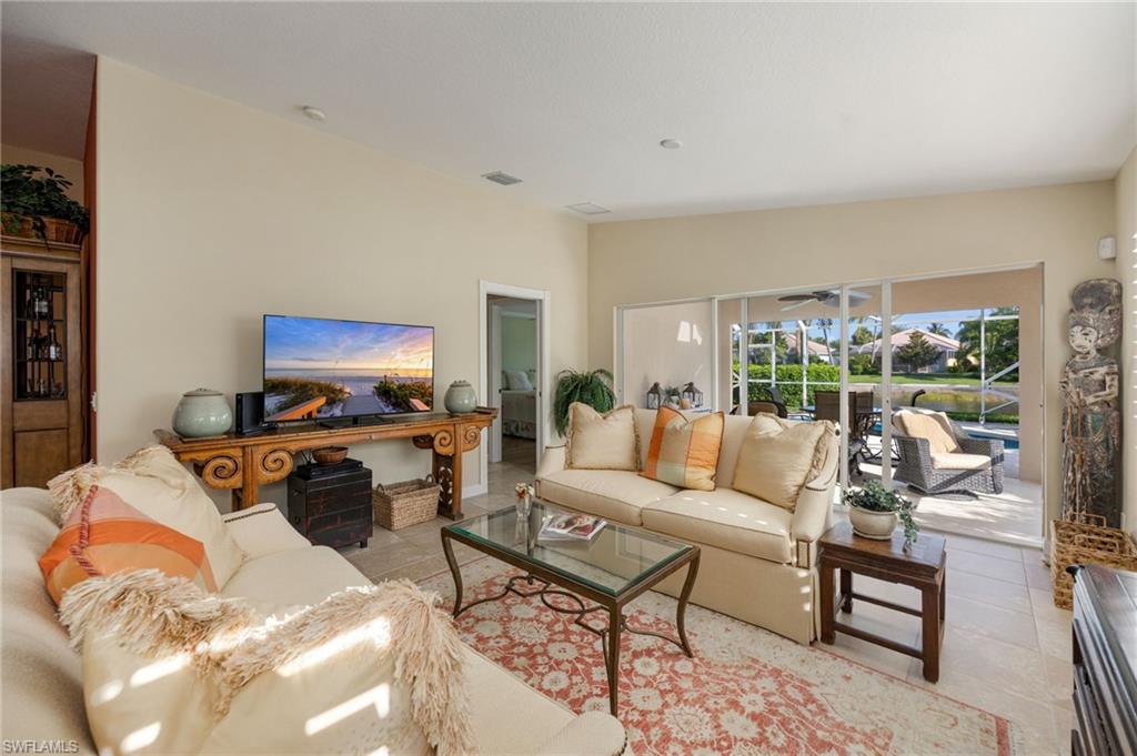 8149 Xenia LN