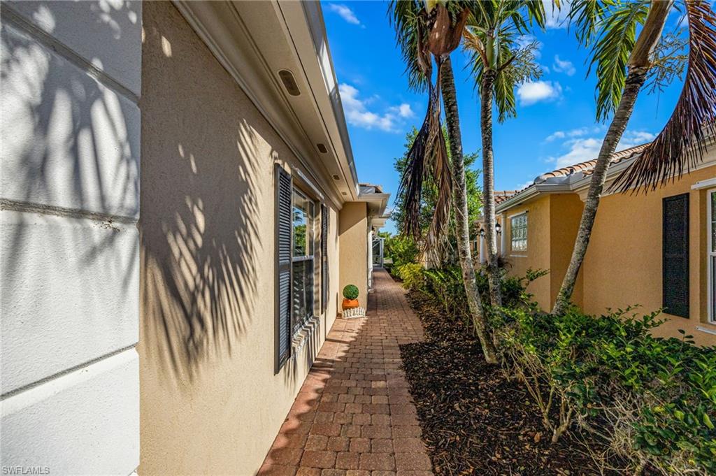 8149 Xenia LN photo 24