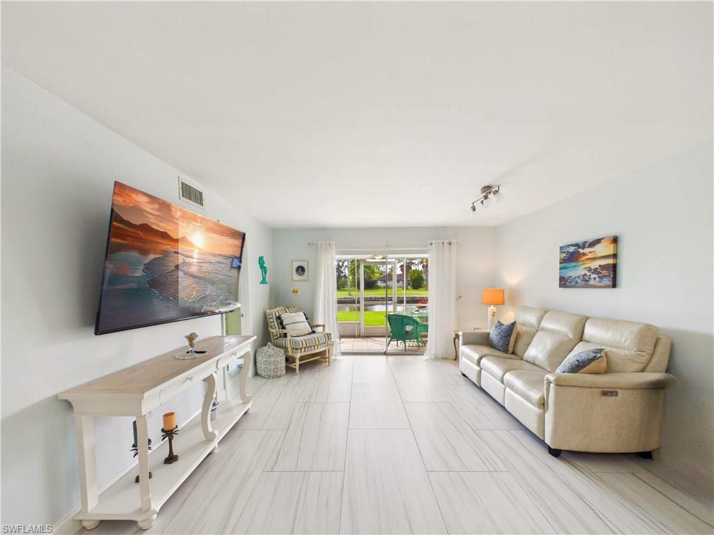300 Valley Stream DR 3D