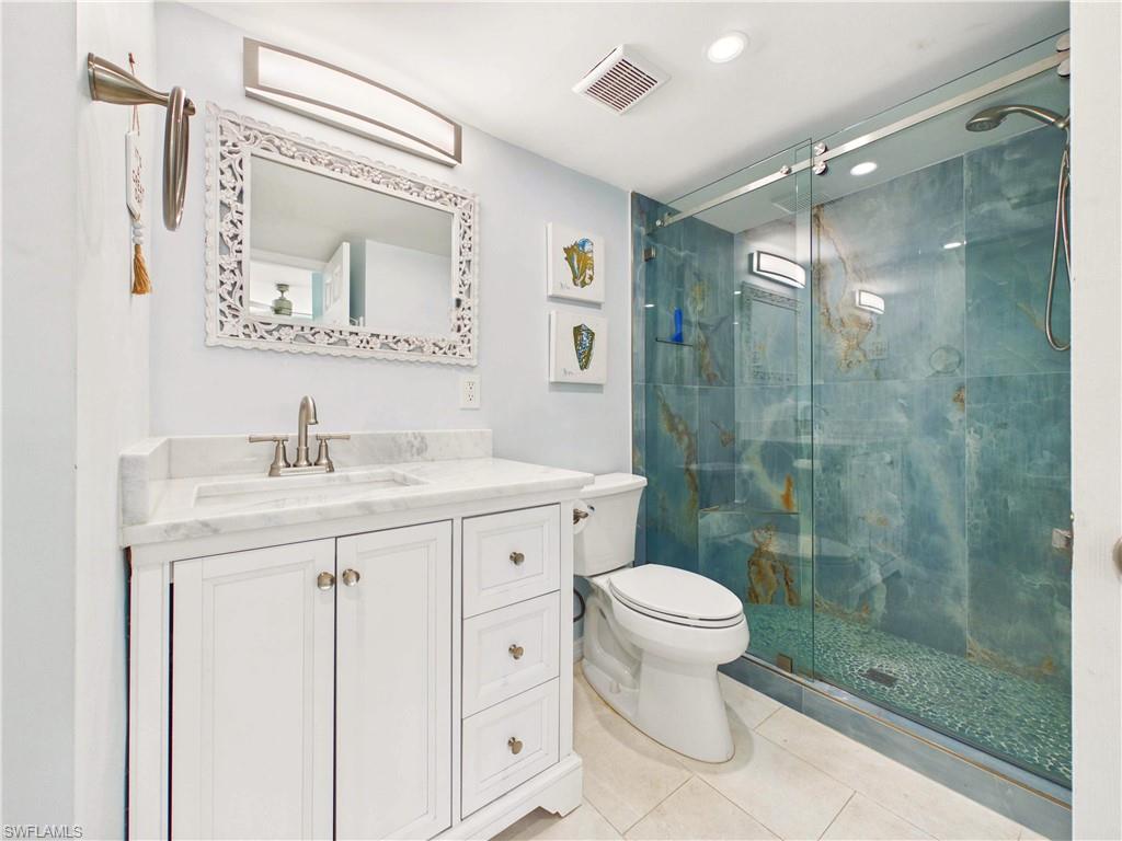 300 Valley Stream DR 3D photo 17