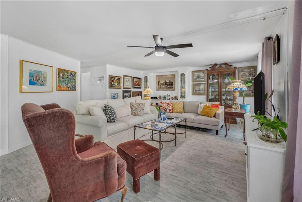 26049 Princess LN photo 6
