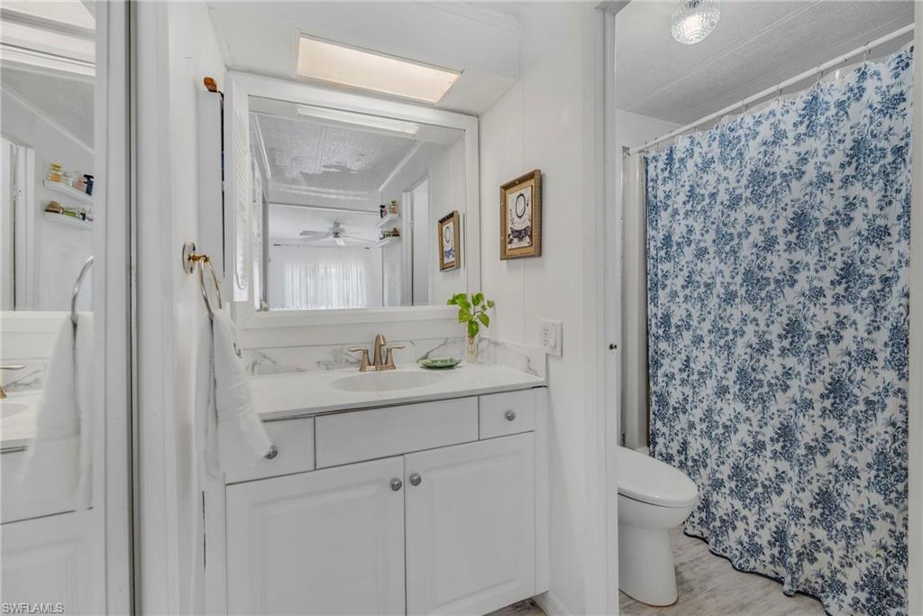 26049 Princess LN photo 12