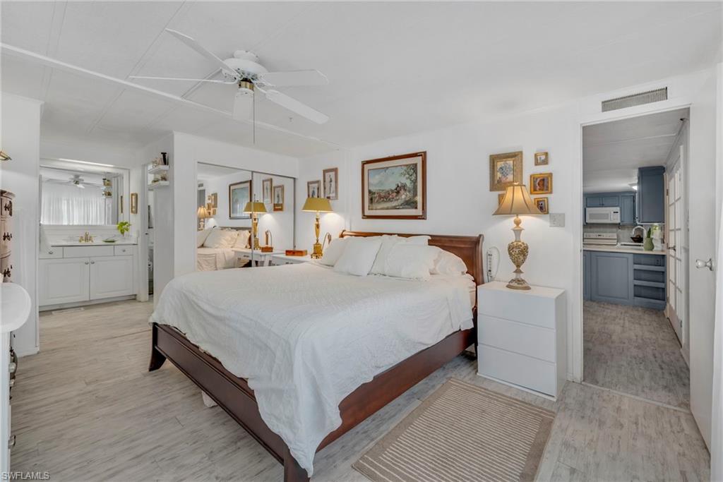 26049 Princess LN photo 11