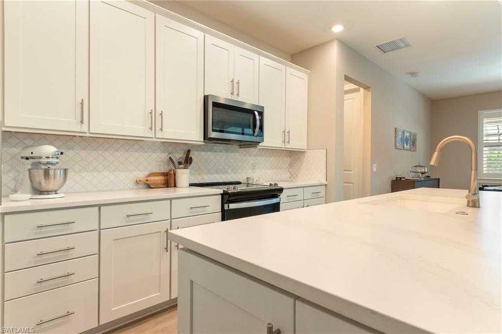 19712 Deming LN photo 8