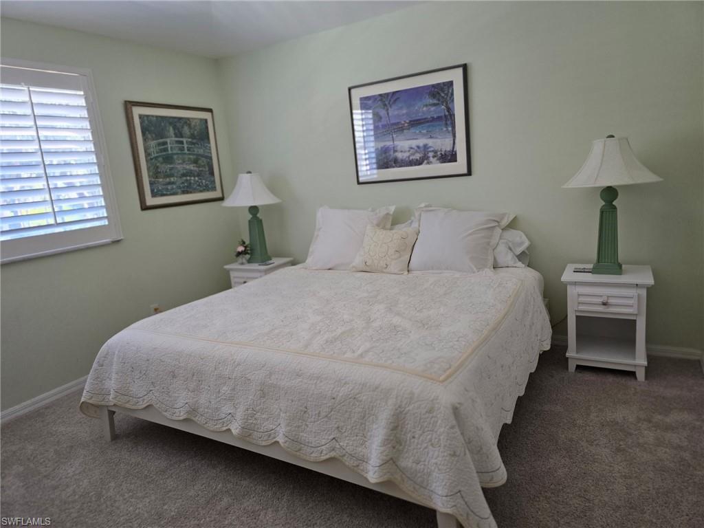 24821 Lakemont Cove LN 202 photo 10