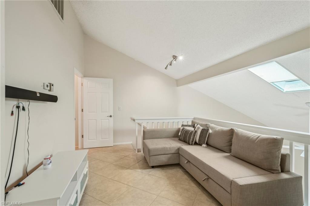 13345 Broadhurst LOOP photo 20
