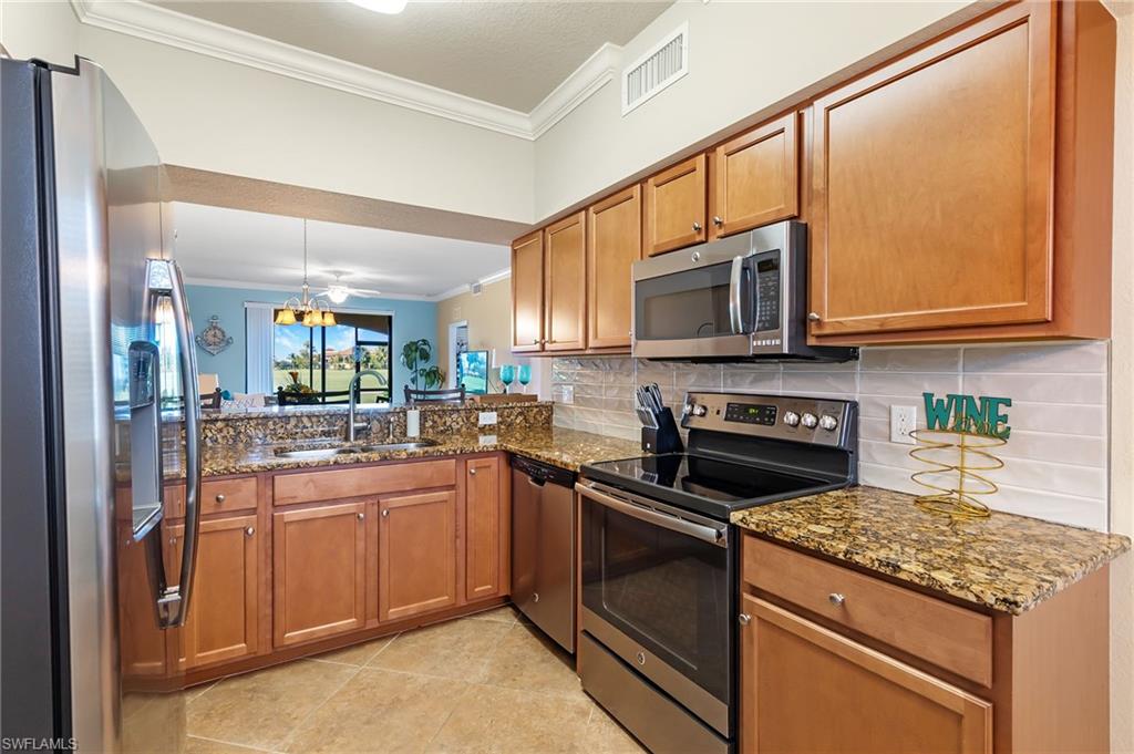 17961 Bonita National BLVD 514 photo 9
