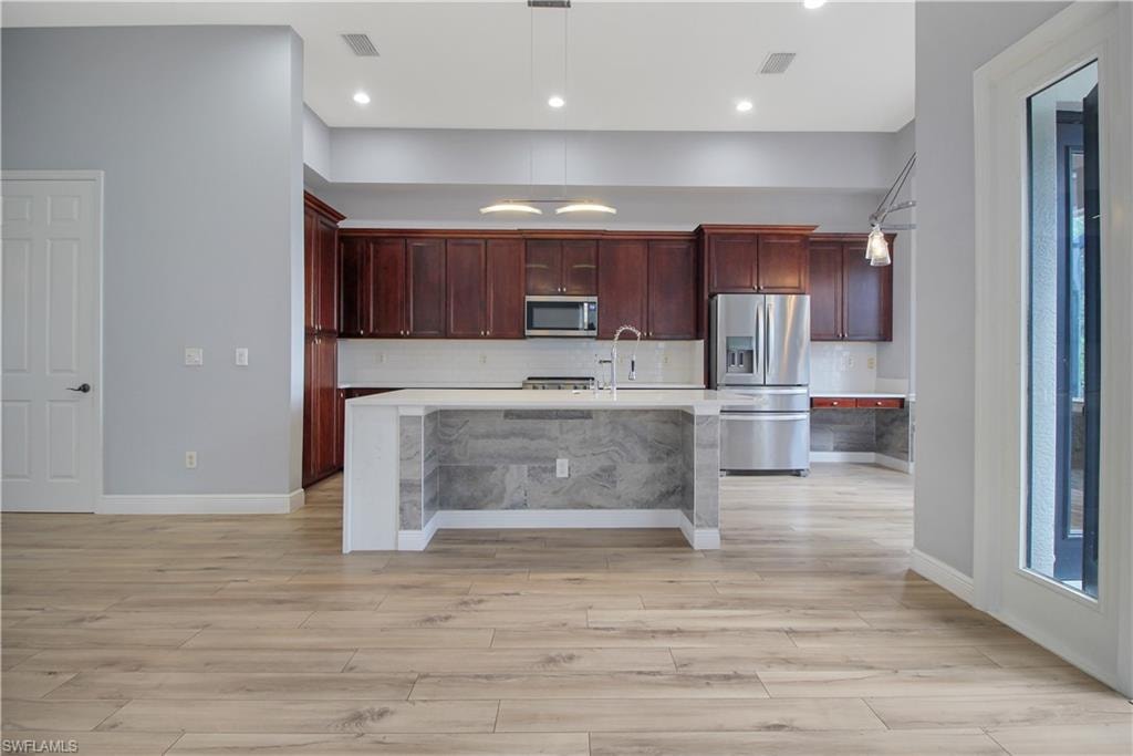 1696 Sarazen PL photo 13