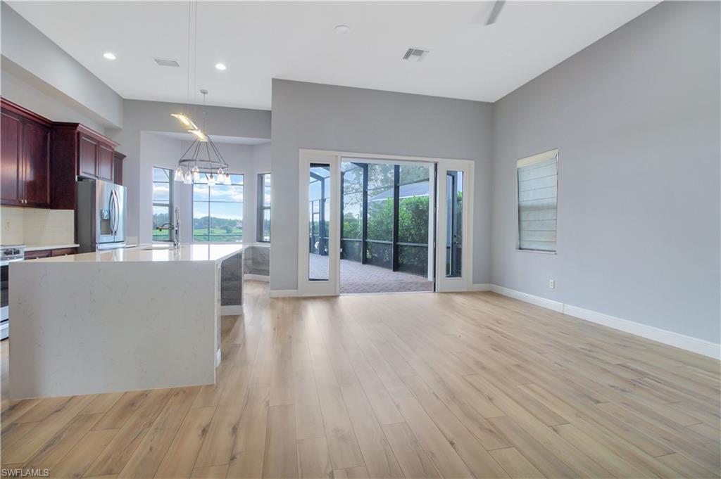1696 Sarazen PL photo 12