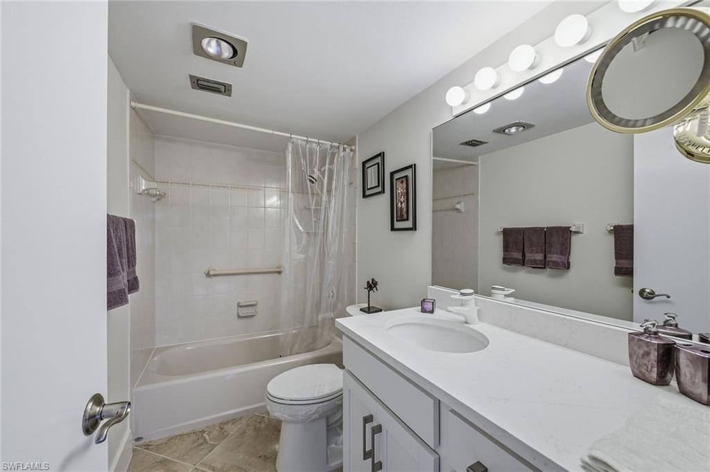 3000 Gulf Shore BLVD N 101 photo 17