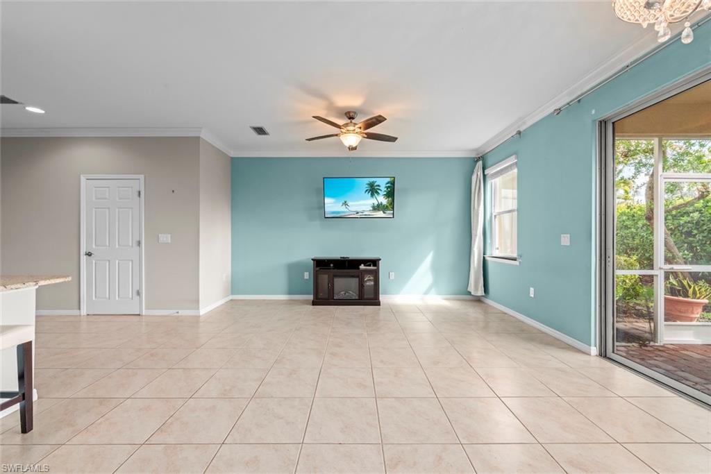 10864 Alvara WAY photo 16