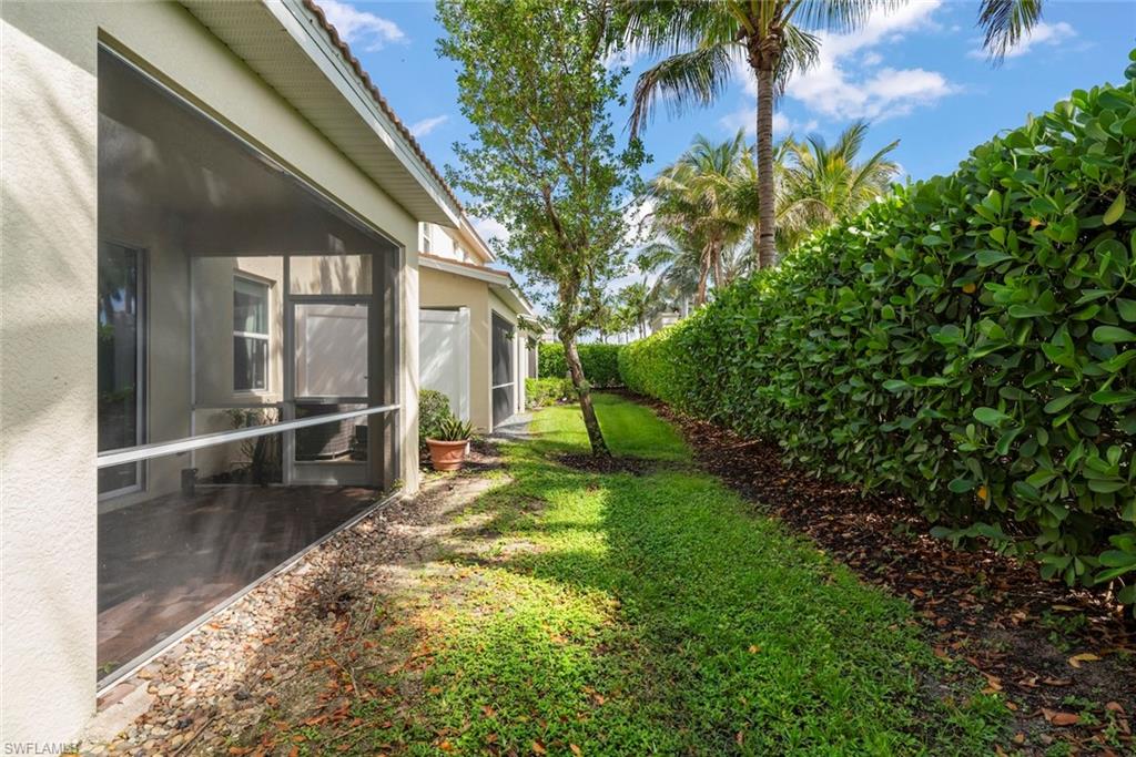 10864 Alvara WAY photo 22