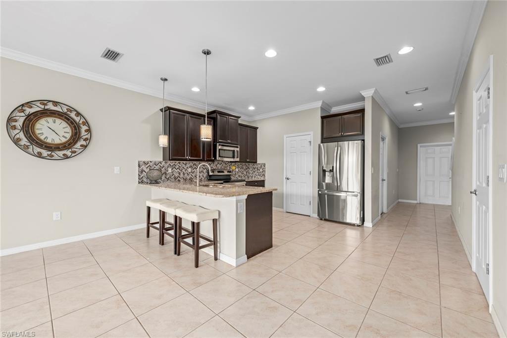 10864 Alvara WAY photo 10