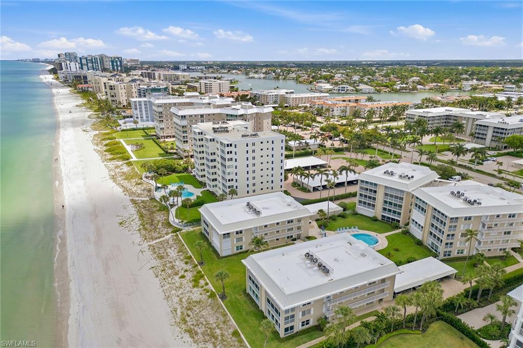2875 Gulf Shore BLVD N 106