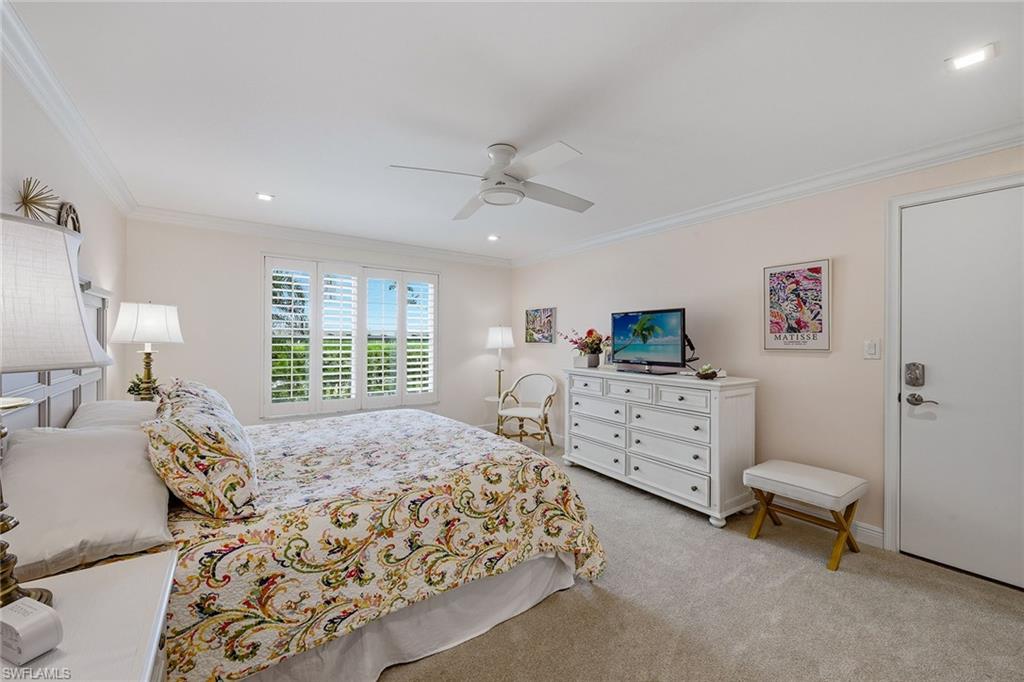 2875 Gulf Shore BLVD N 106 photo 15