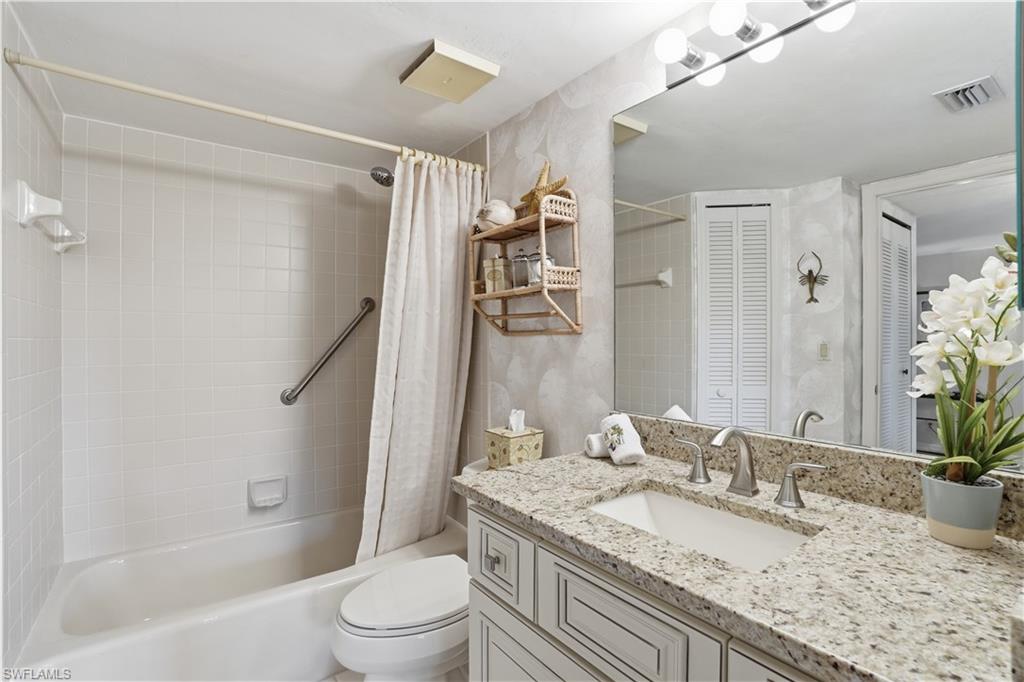 Ensuite guest bathroom