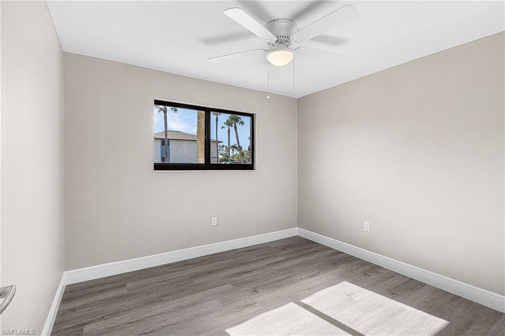 Guest bedroom w/impact windows