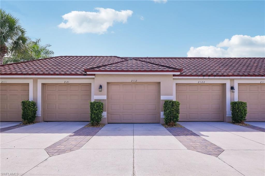 2810 Cypress Trace CIR 2112 photo 13