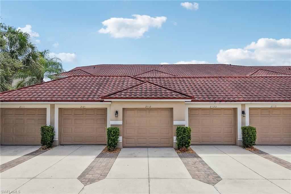 2810 Cypress Trace CIR 2112 photo 12