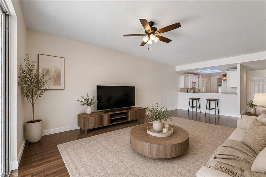 2810 Cypress Trace CIR 2112 photo 22