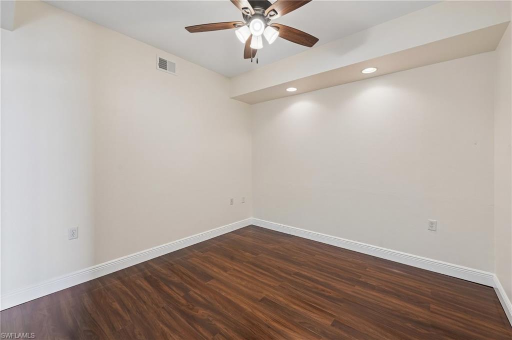 2810 Cypress Trace CIR 2112 photo 36