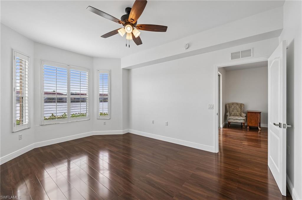 2810 Cypress Trace CIR 2112 photo 30