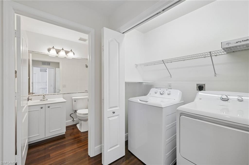 2810 Cypress Trace CIR 2112 photo 33
