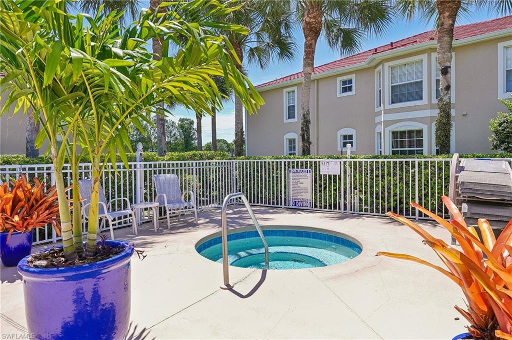 2810 Cypress Trace CIR 2112 photo 44