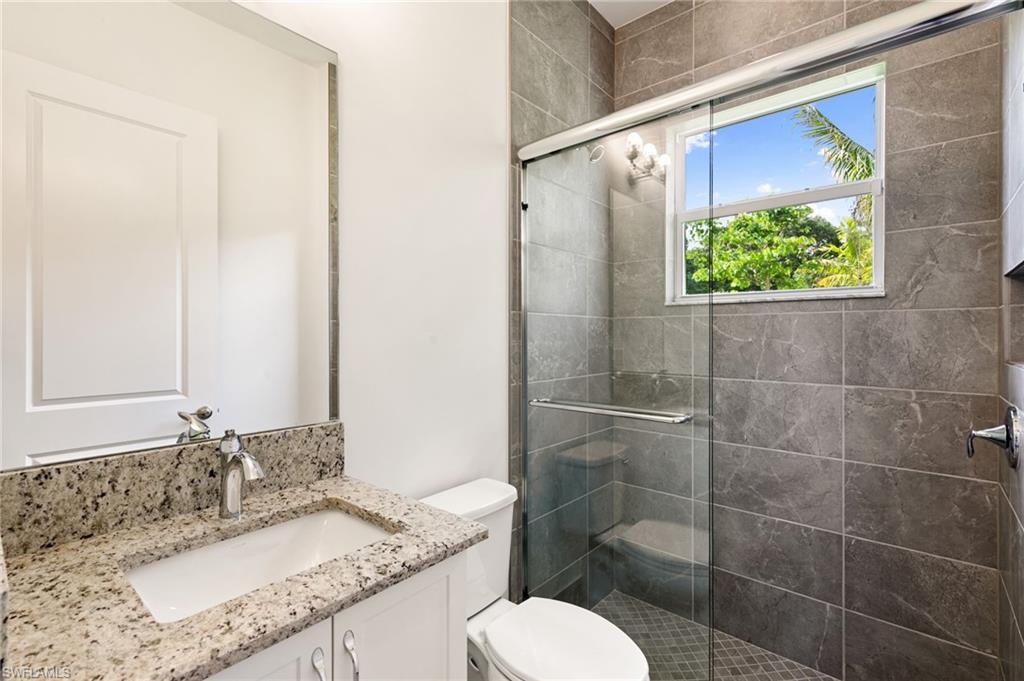 2924 Bloomfield WAY photo 13