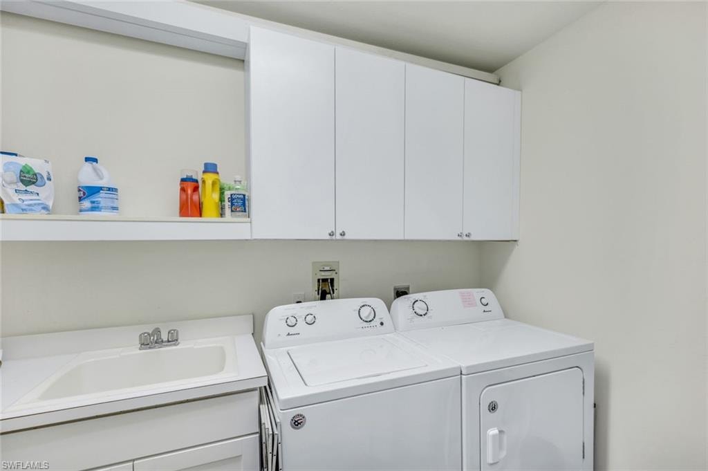 400 Flagship DR 401 photo 22
