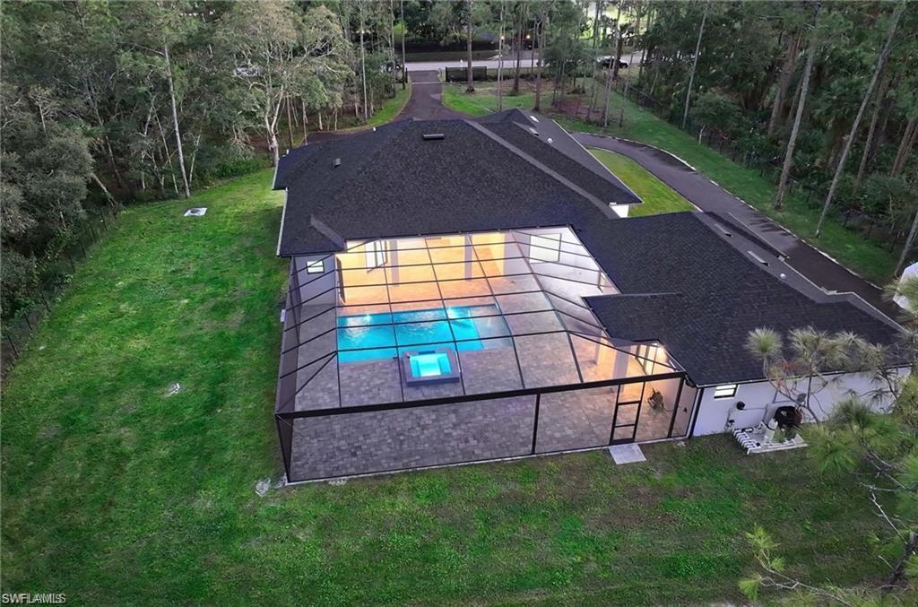 Over 1500 sq ft Pool Deck with Shower and accessible bathroom