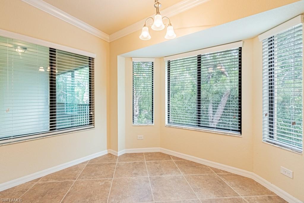 13761 Julias WAY 323 photo 12