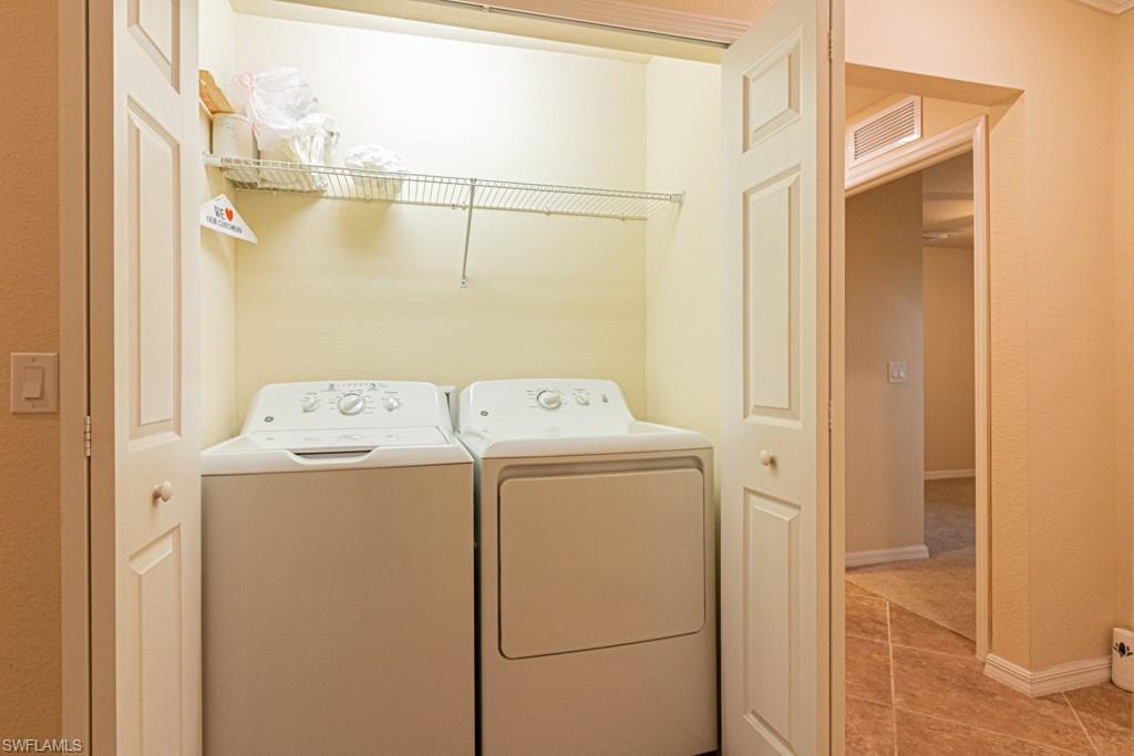 13761 Julias WAY 323 photo 15