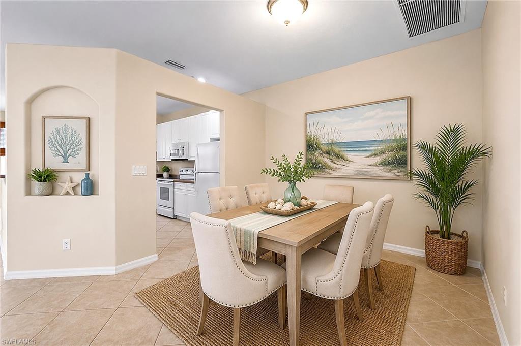 Dining Room Virtually Staged