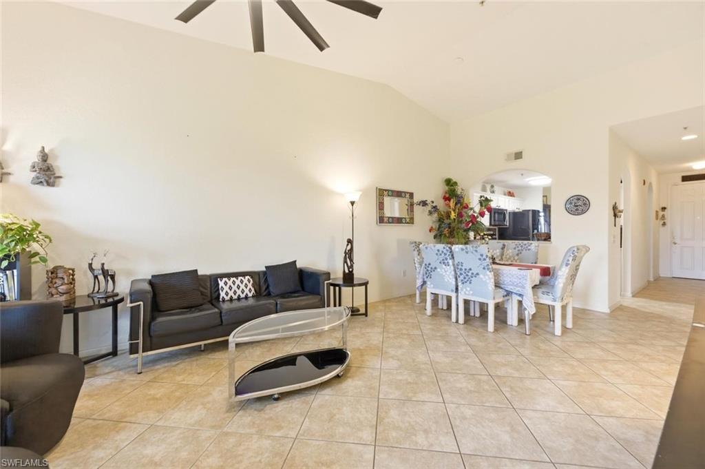 Living/Dining Area