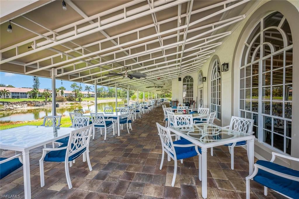 Outdoor Dining at Clubhouse