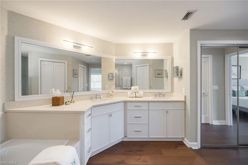 6240 Bellerive AVE 603 photo 15