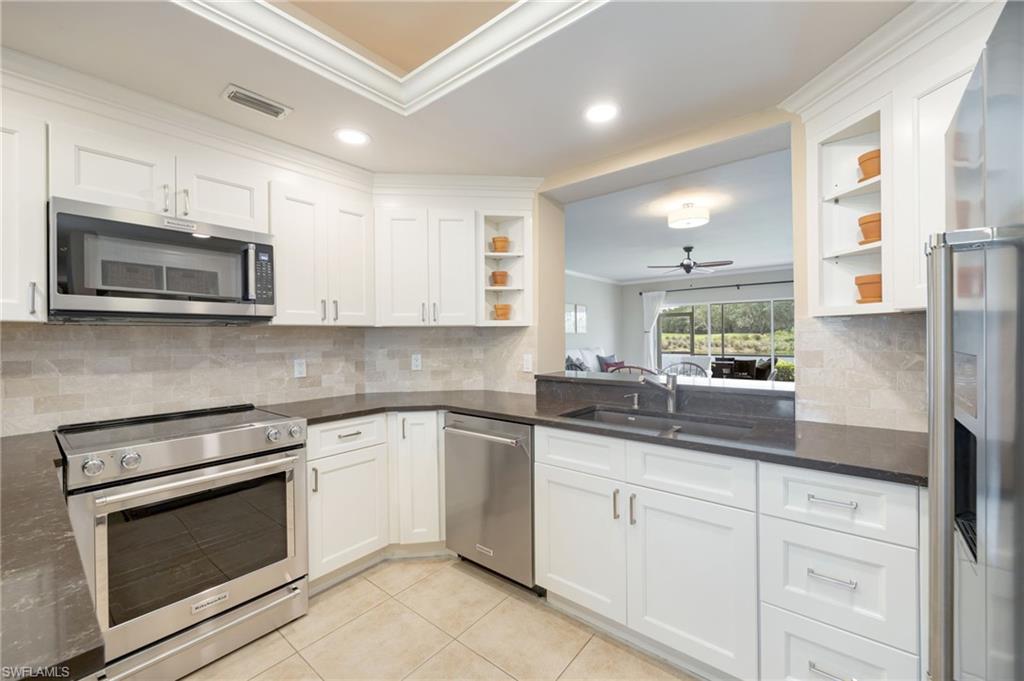 6240 Bellerive AVE 603 photo 11