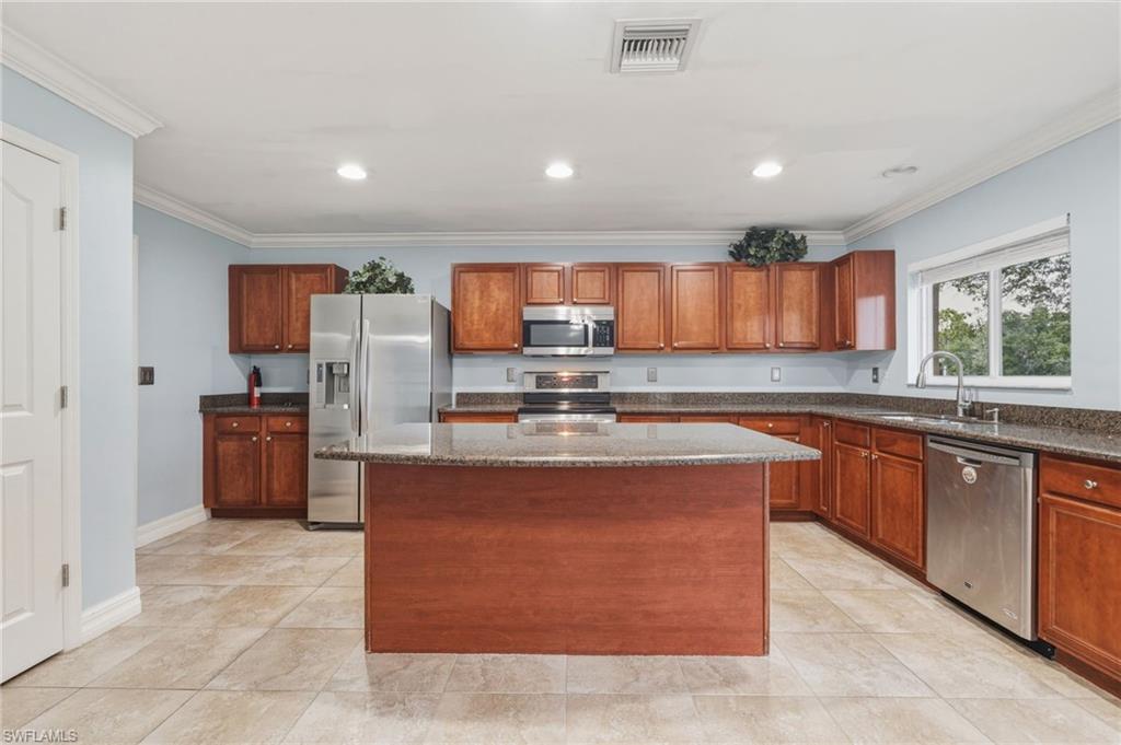 25134 Palisade RD photo 17