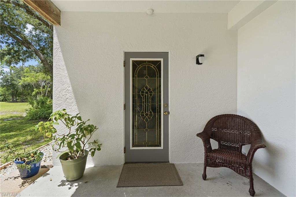 Entry to downstairs apartment
