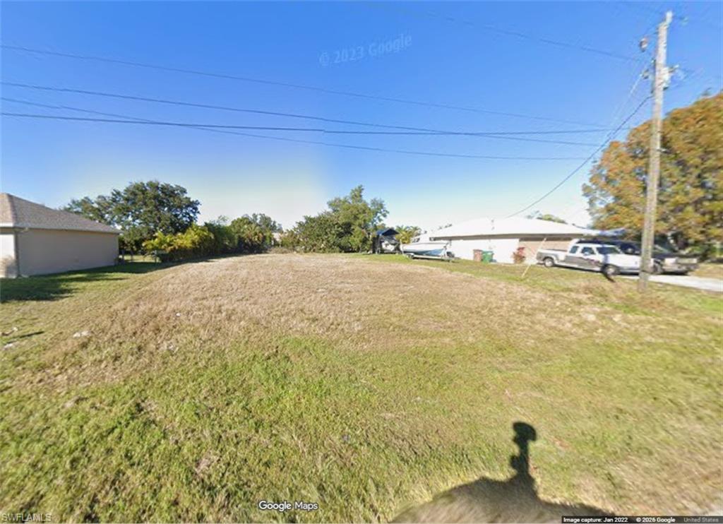 2203 NE 21st PL