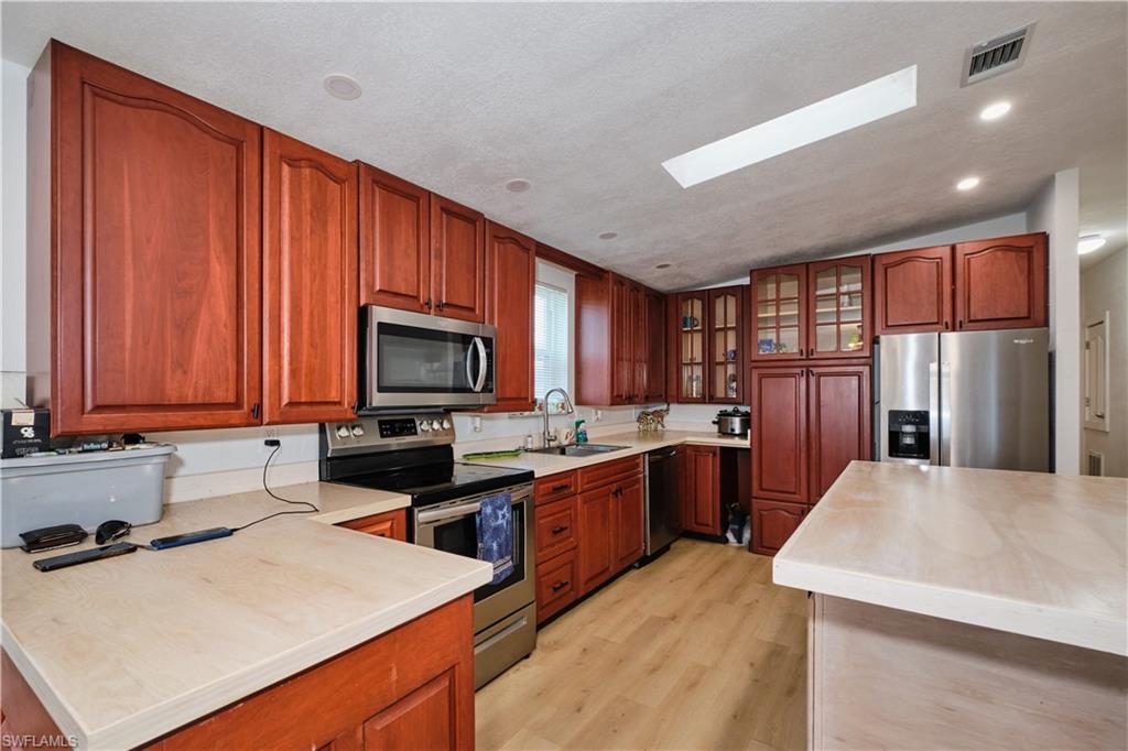 16820 Banyon DR photo 22