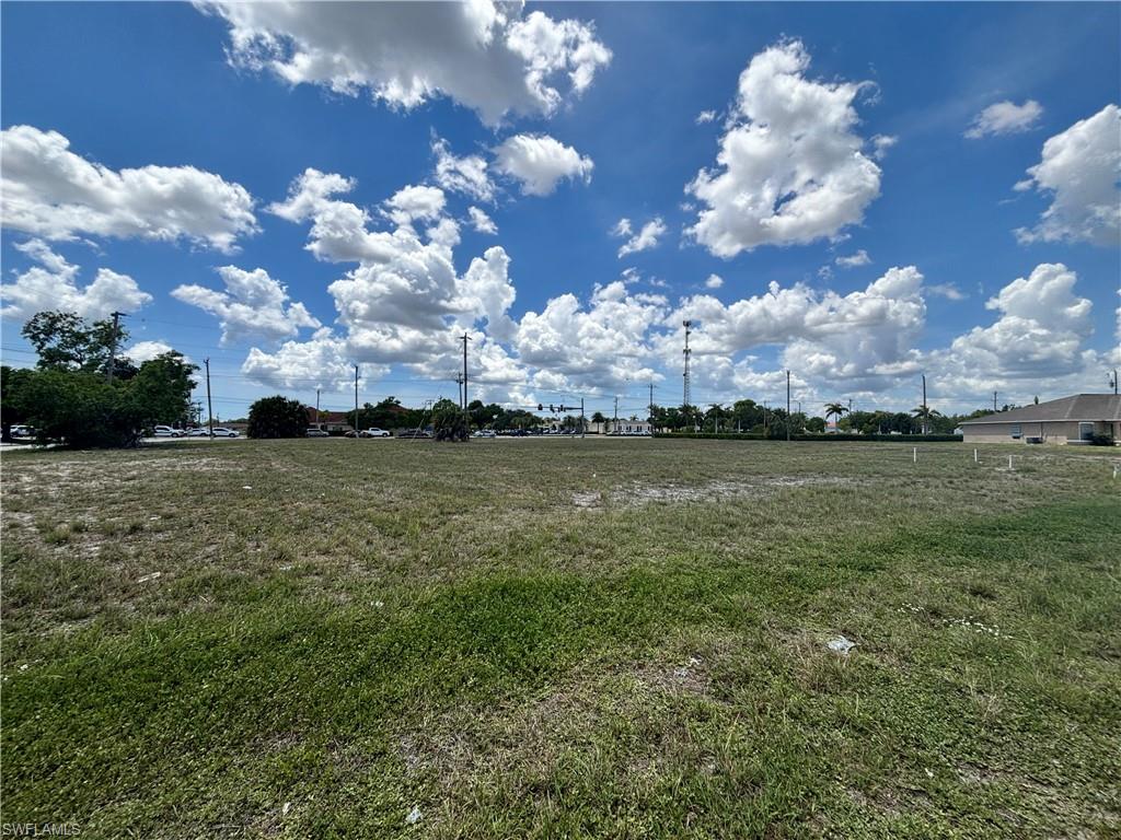 1204 SE 9th CT photo 7