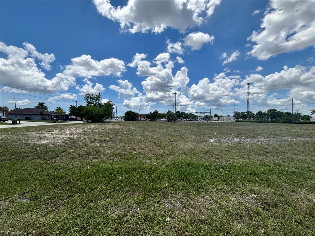 1204 SE 9th CT photo 8