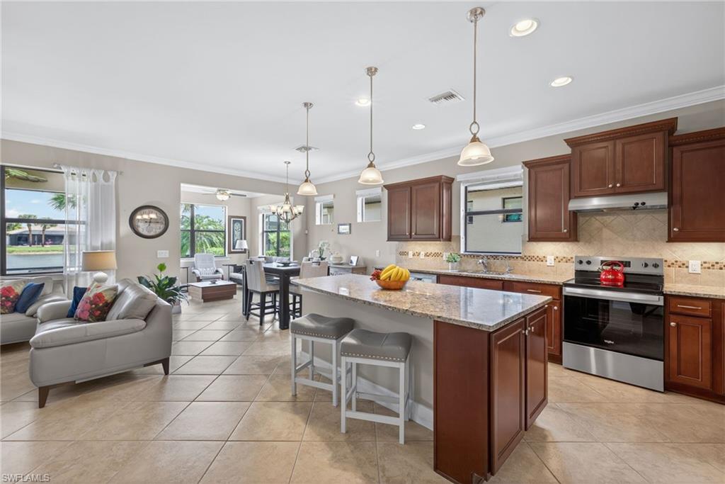 5979 Prosperity LN photo 12